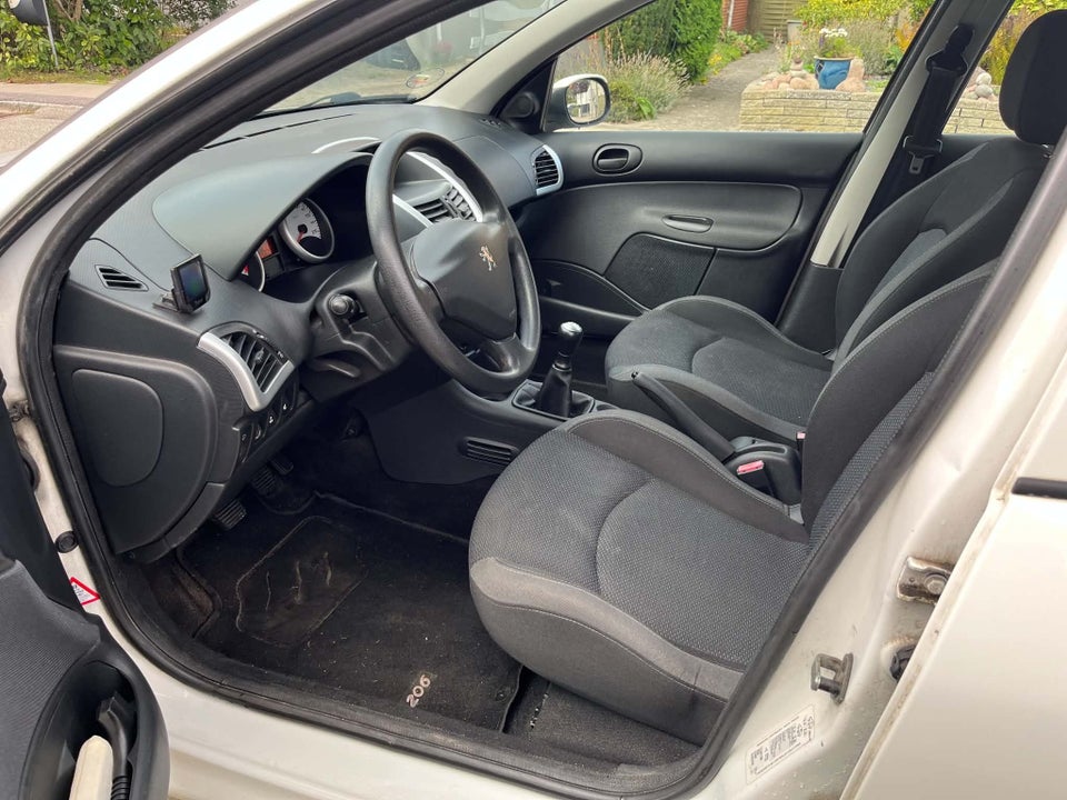 Peugeot 206+ 1,4 Comfort 5d