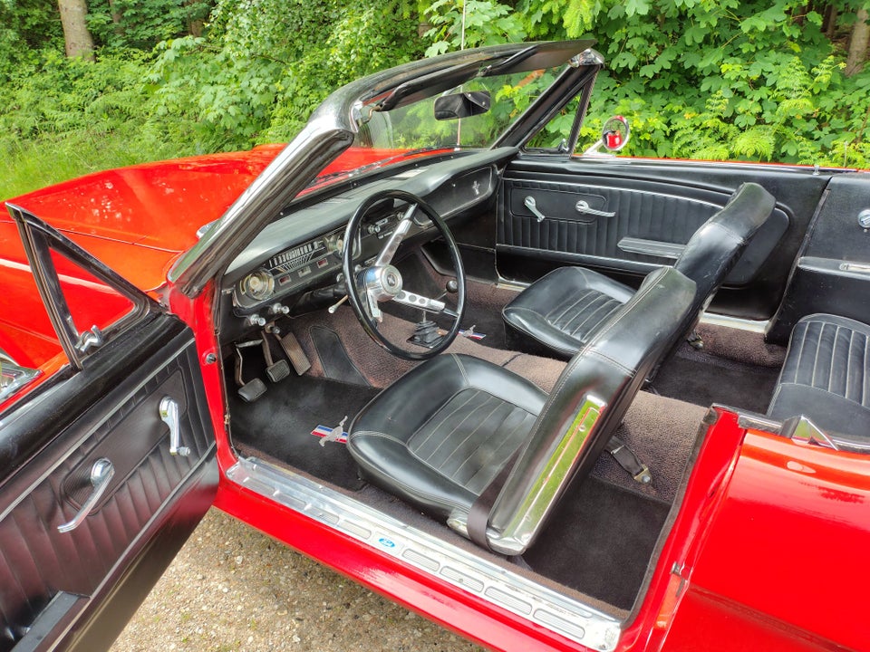 Ford Mustang 4,7 V8 Cabriolet 2d
