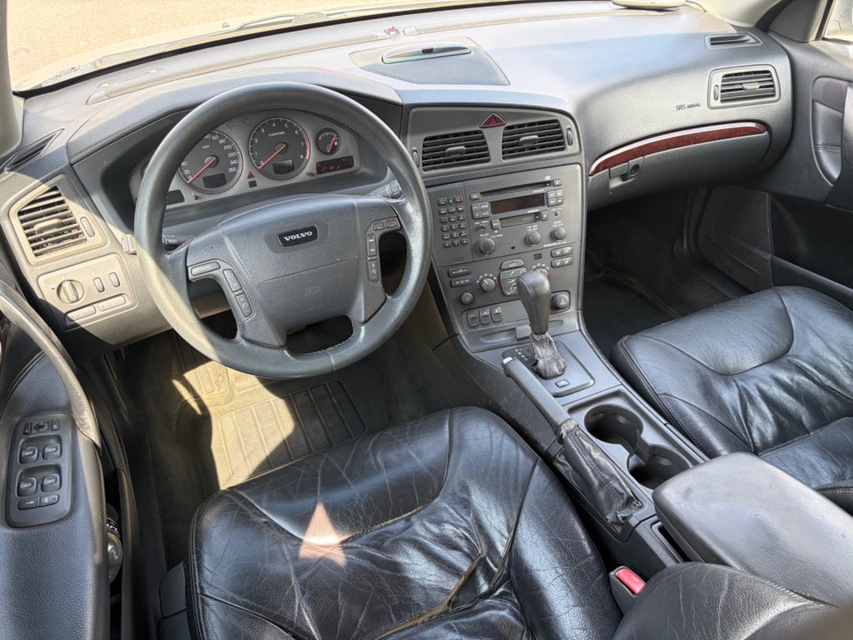 Volvo V70 2,4 T 200 aut. 5d