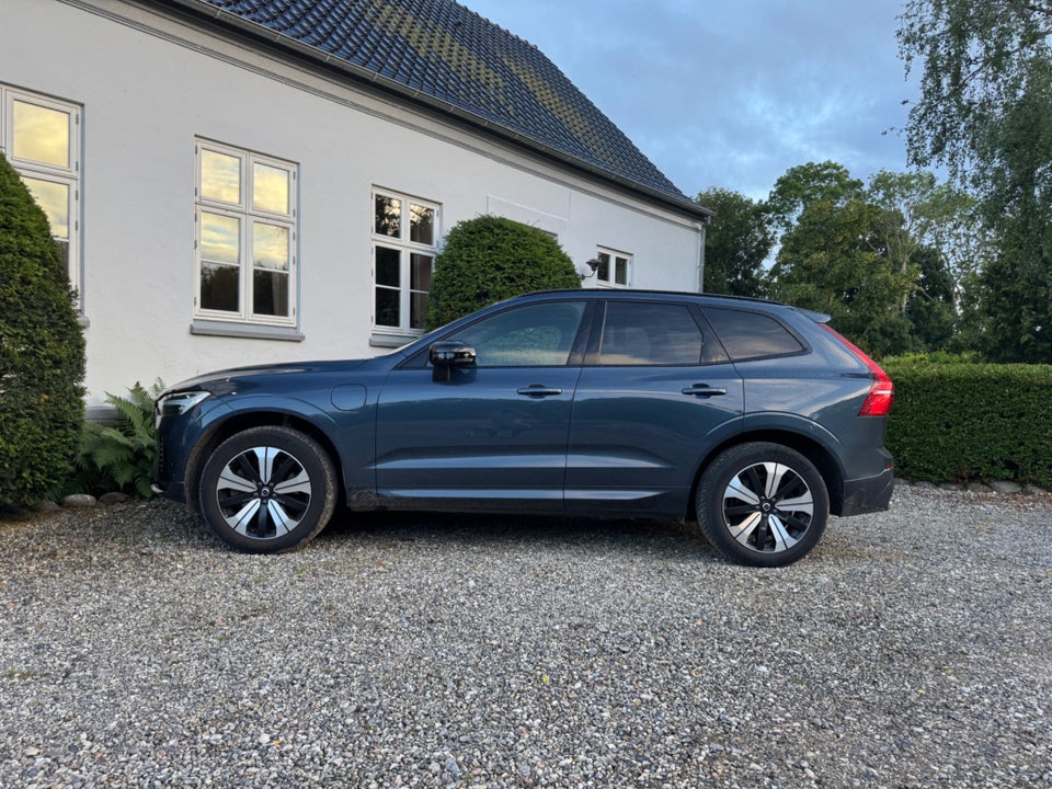 Volvo XC60 2,0 T6 ReCharge Plus Dark aut. AWD 5d