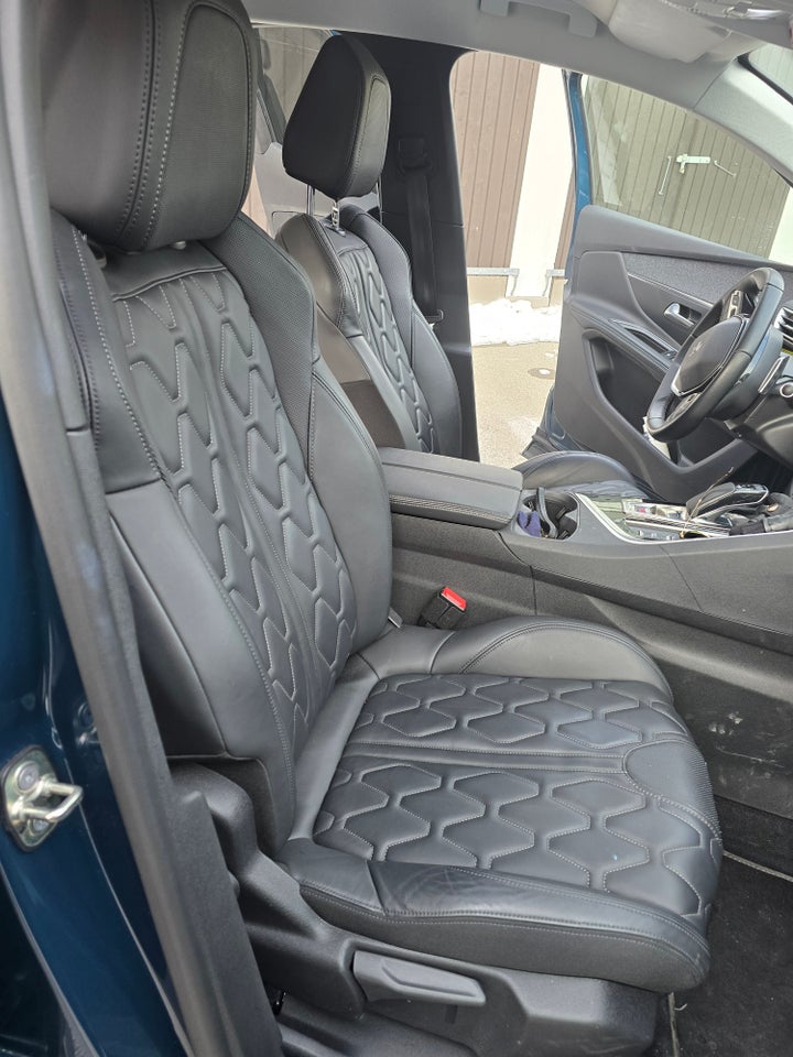 Peugeot 3008 1,6 Hybrid Allure Pack Limited EAT8 5d