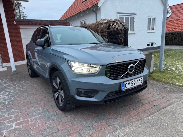 Volvo XC40 1,5 T5 ReCharge R-Design aut. 5d