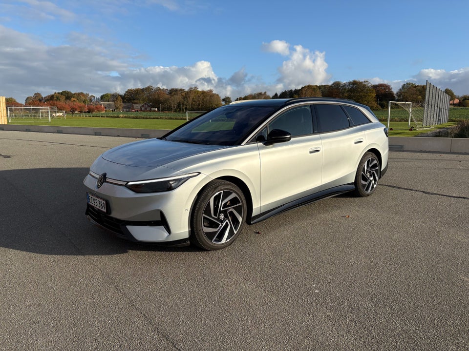 VW ID.7 77 Style Tourer 5d