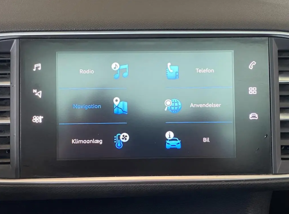 Peugeot 308 1,2 e-THP 130 Selection Sky SW 5d