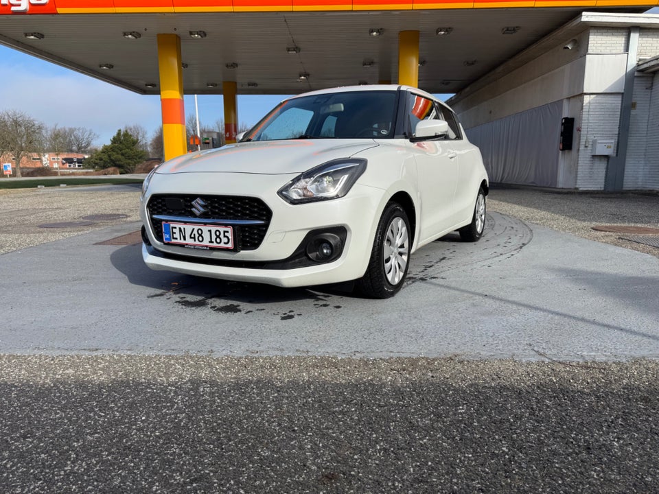 Suzuki Swift 1,2 mHybrid Exclusive 5d