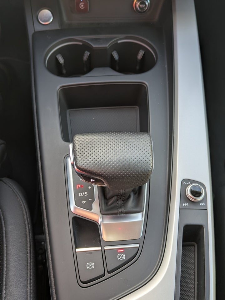 Audi A4 45 TDi Advanced plus Avant quattro Tiptr. 5d