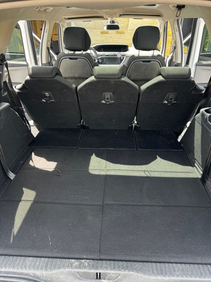 Citroën Grand C4 SpaceTourer 1,5 BlueHDi 130 Executive EAT8 7prs 5d