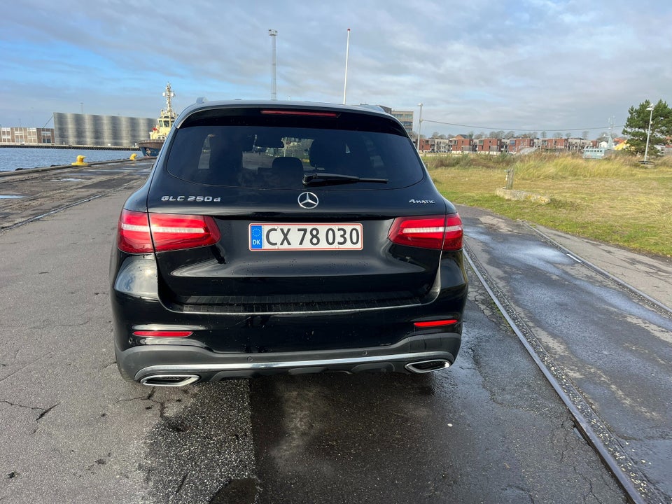 Mercedes GLC250 d 2,2 AMG Line aut. 4Matic 5d