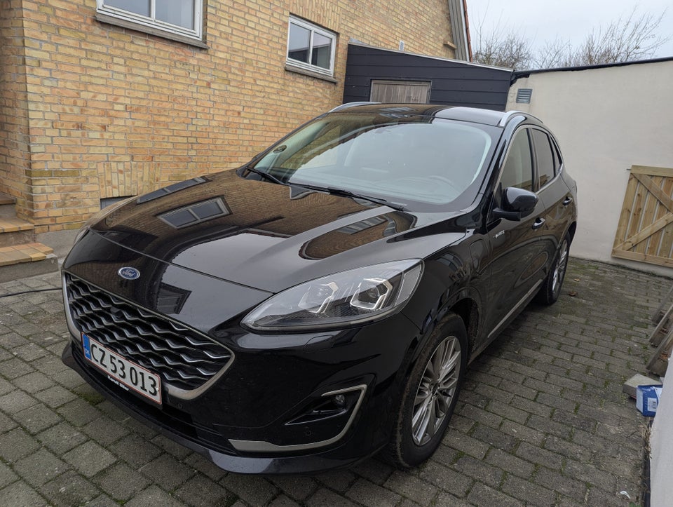 Ford Kuga 2,5 PHEV Vignale CVT 5d