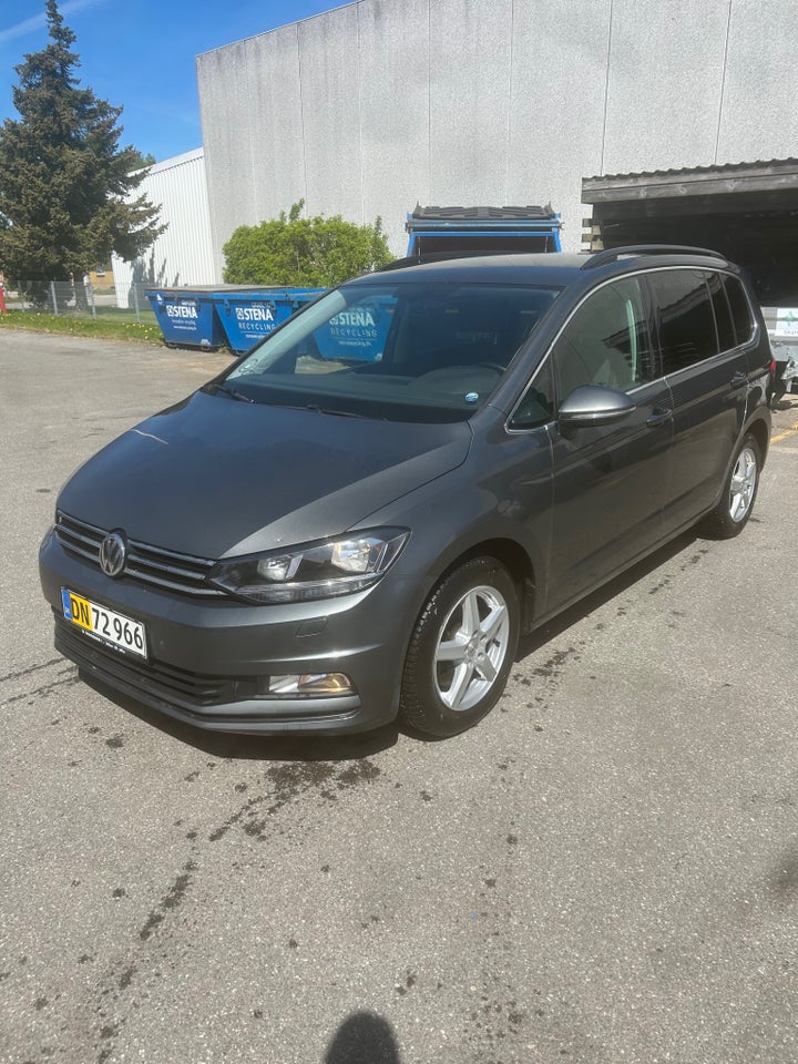 VW Touran 1,6 TDi 110 Comfortline Van 5d