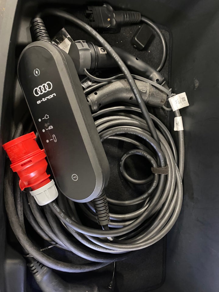 Audi e-tron 50 S-line quattro 5d