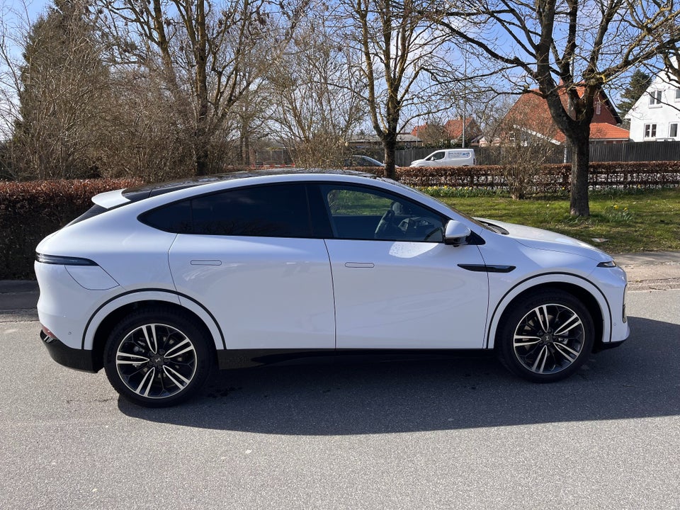 Xpeng G6 Standard Range 5d