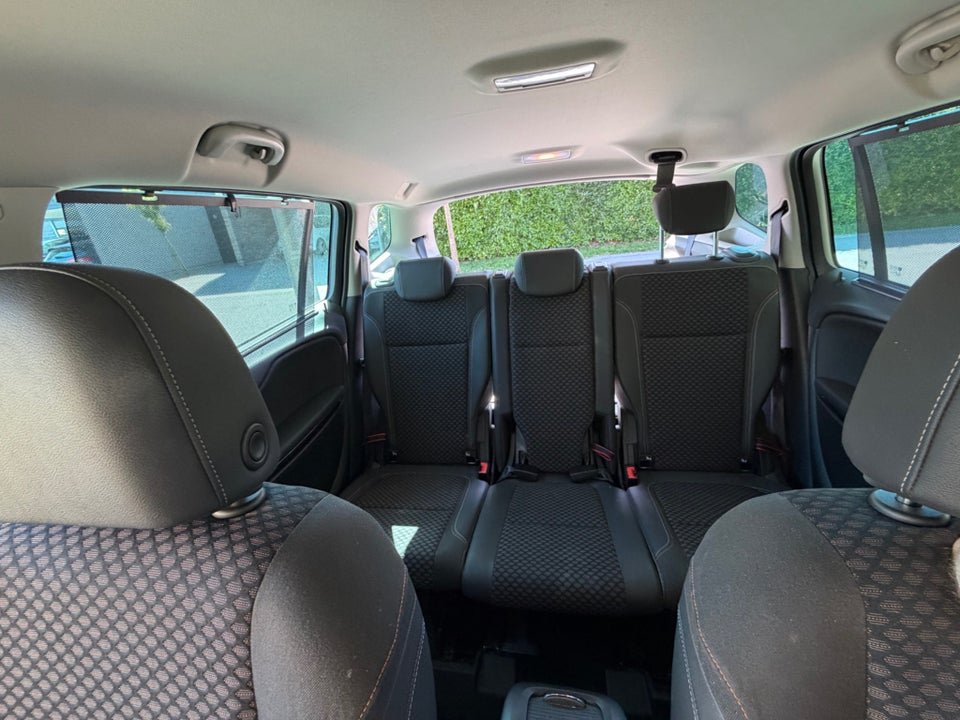 Opel Zafira Tourer 1,4 T 140 Innovation 7prs 5d
