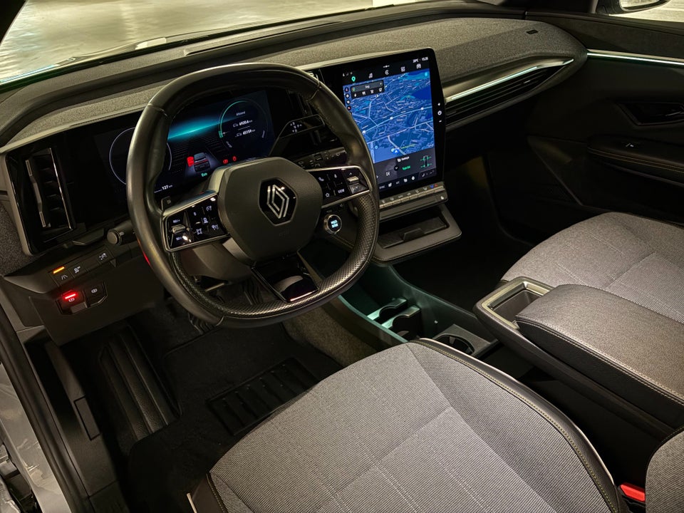 Renault Megane E-Tech 60 Techno 5d