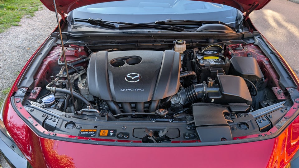 Mazda 3 2,0 SkyActiv-G 122 Sky Tech aut. 5d