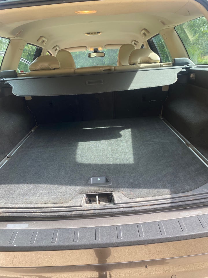 Volvo V70 2,4 D5 185 aut. 5d