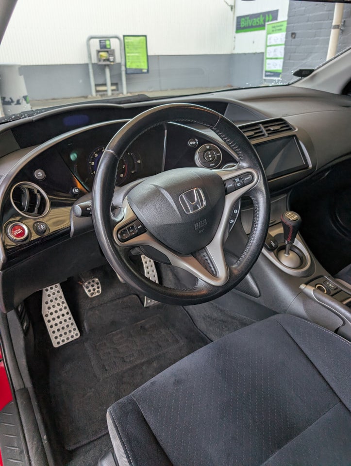 Honda Civic 1,8 Sport 5d