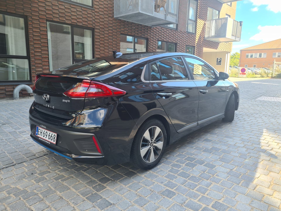 Hyundai Ioniq 1,6 PHEV Trend DCT 5d