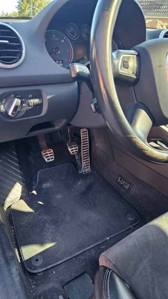 Audi A3 2,0 TDi Ambiente Sportback S-tr. Van 5d