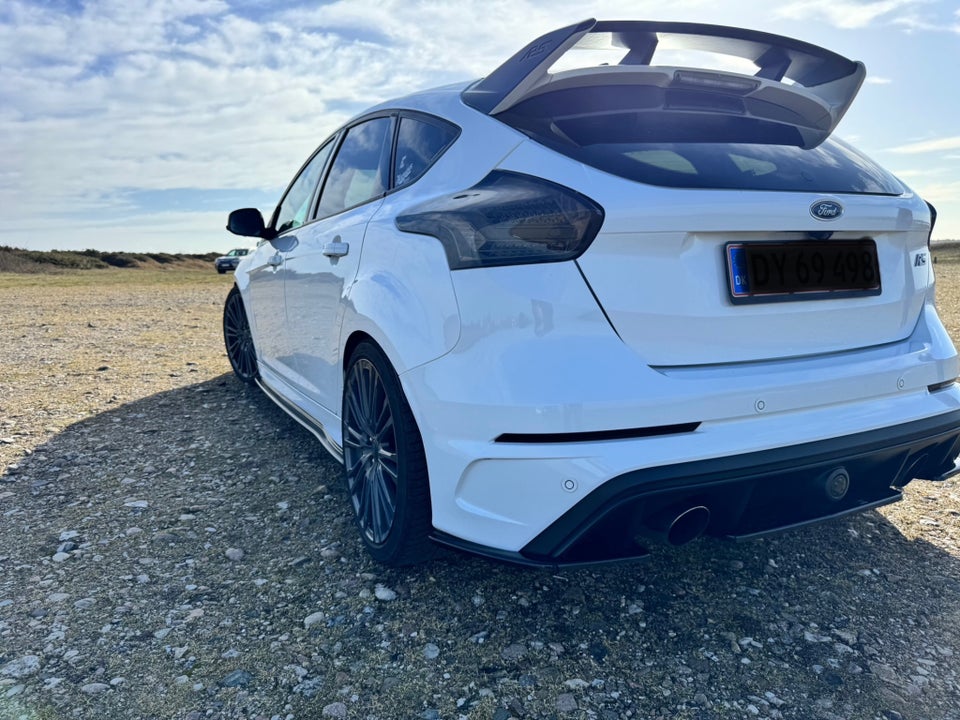 Ford Focus 2,3 SCTi 350 RS 5d