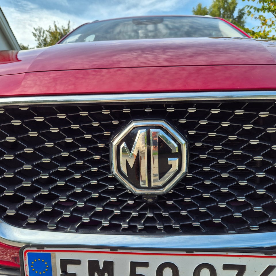 MG EHS 1,5 PHEV Luxury 5d