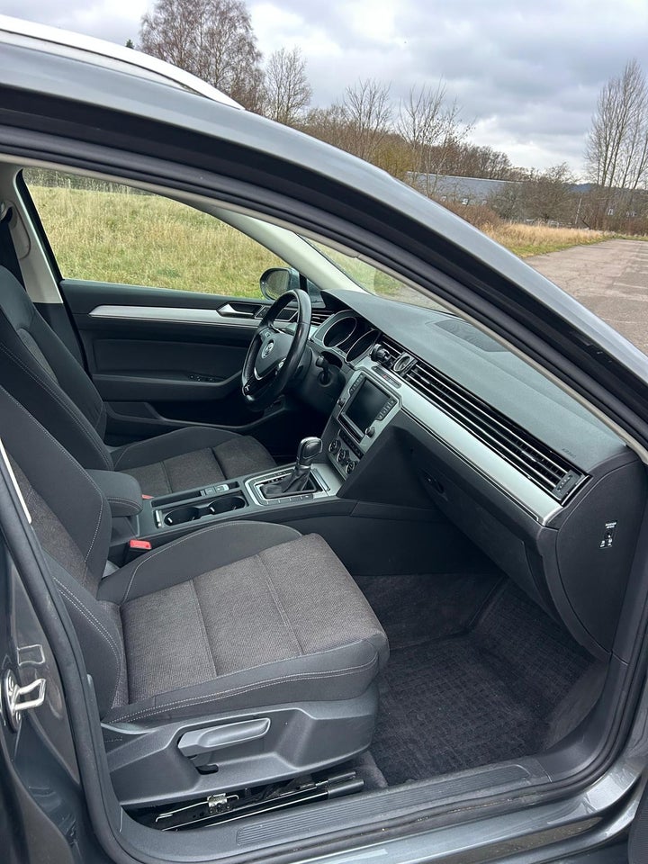 VW Passat 2,0 TDi 150 Comfortline Variant DSG 5d