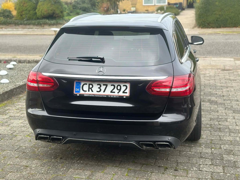 Mercedes C220 d 2,2 AMG Line stc. aut. 5d