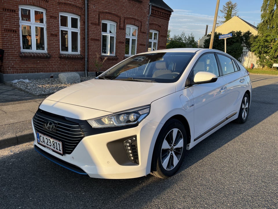 Hyundai Ioniq 1,6 PHEV Premium DCT 5d