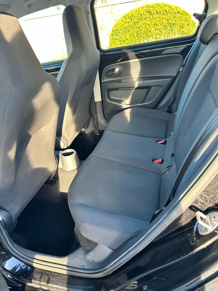 VW Up! 1,0 60 High Up! BMT 5d