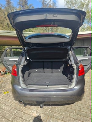 BMW 218i 1,5 Active Tourer Advantage 5d