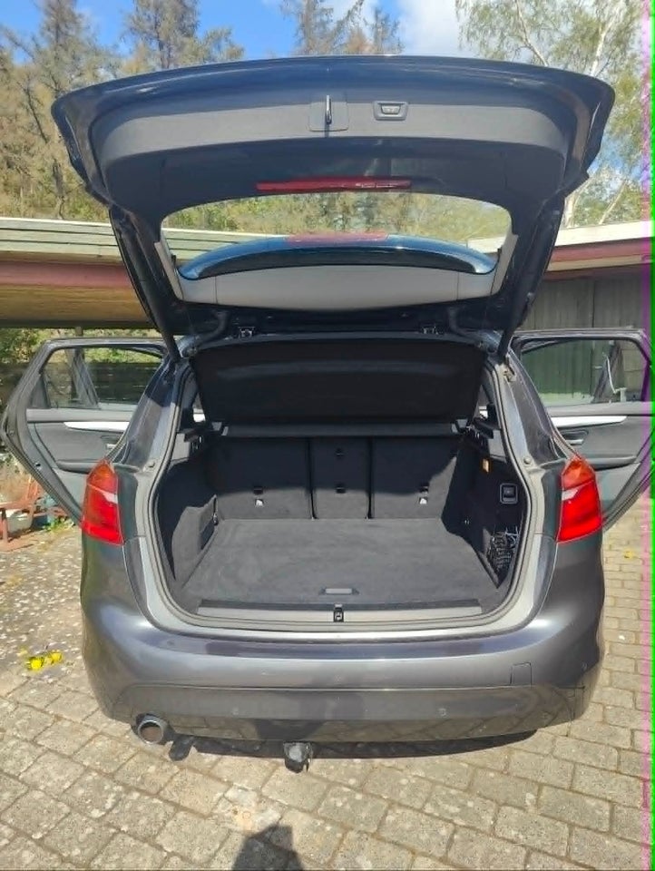 BMW 218i 1,5 Active Tourer Advantage 5d