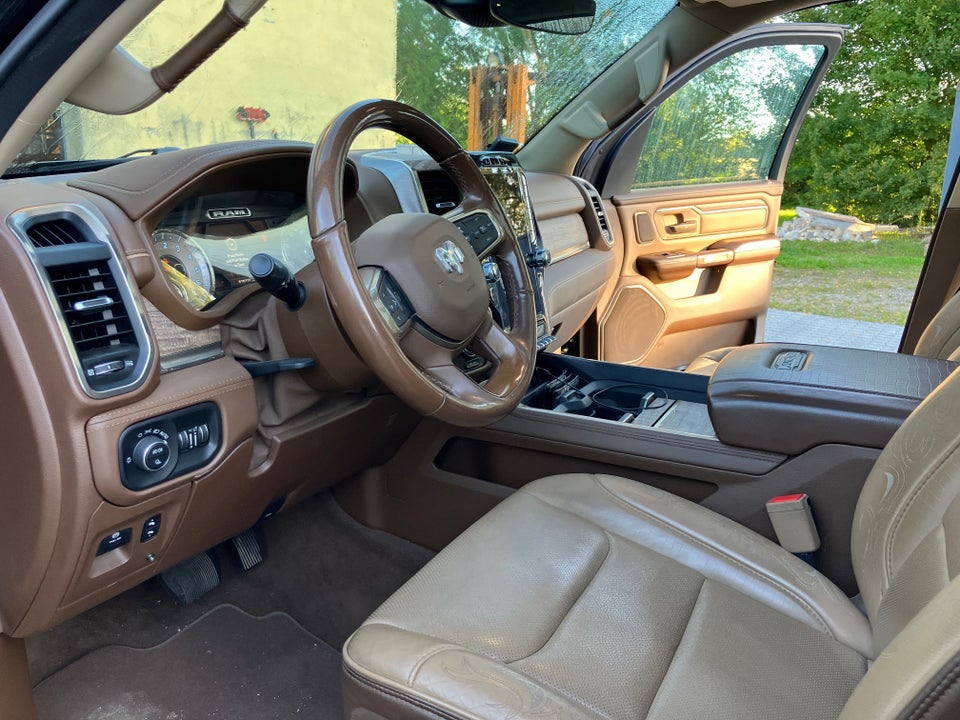 Dodge RAM 1500 5,7 V8 Hemi Longhorn aut. 4d