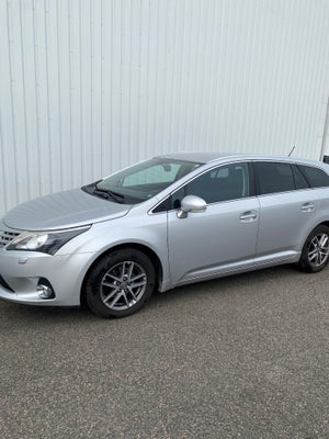 Toyota Avensis 1,8 VVT-i T2 Premium stc. 5d