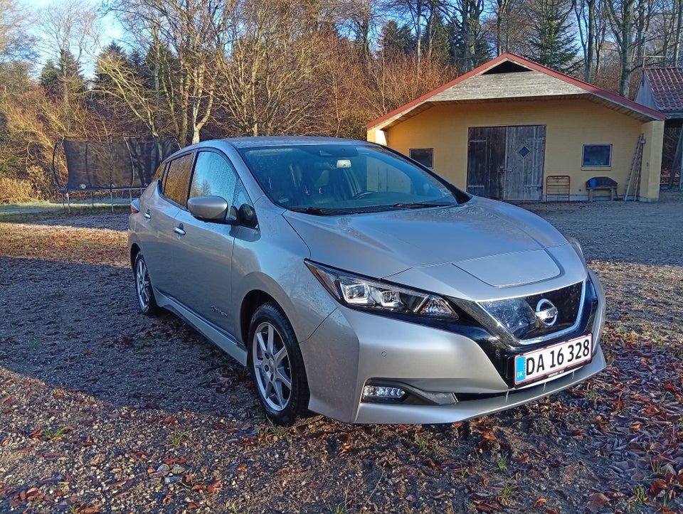 Nissan Leaf 40 Tekna 5d