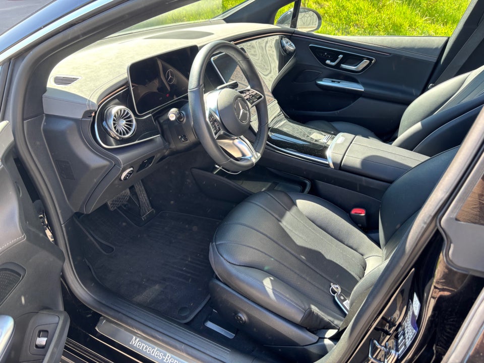Mercedes EQE300 4d