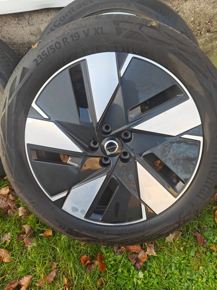 Volvo C40 ReCharge Extended Range Core 5d