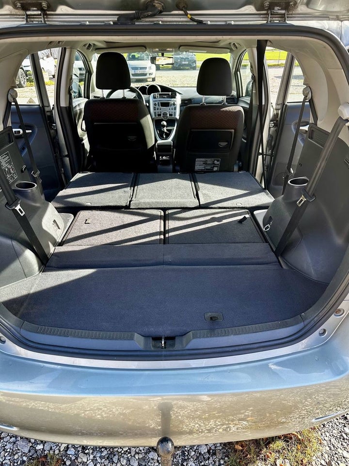 Toyota Verso 1,8 TX 7prs 5d