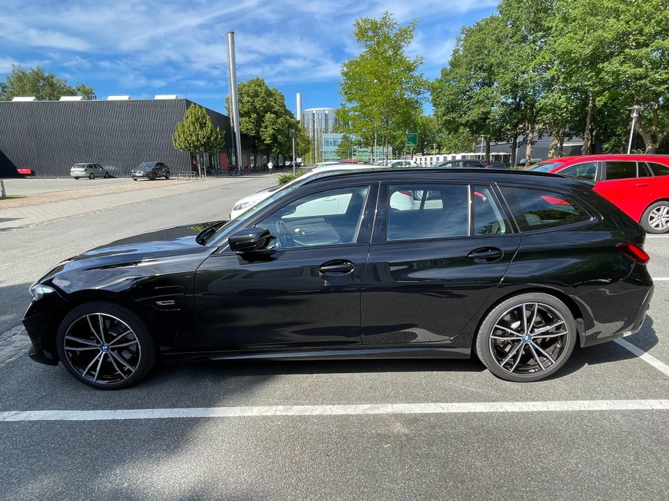 BMW 330e 2,0 Touring M-Sport+ aut. 5d