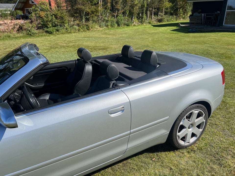 Audi S4 4,2 V8 quattro Tiptr. Cabriolet 2d