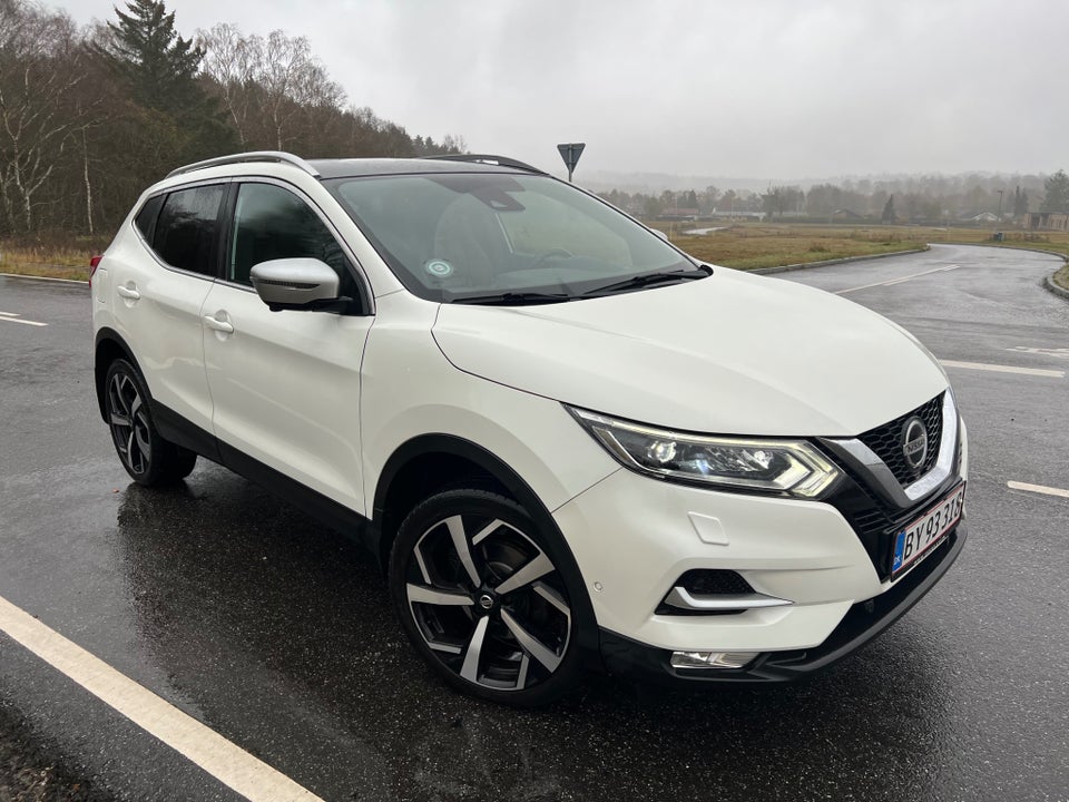 Nissan Qashqai 1,6 dCi 130 Tekna X-tr. 5d