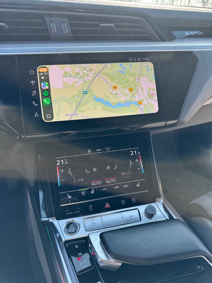 Audi e-tron 55 S-line quattro 5d