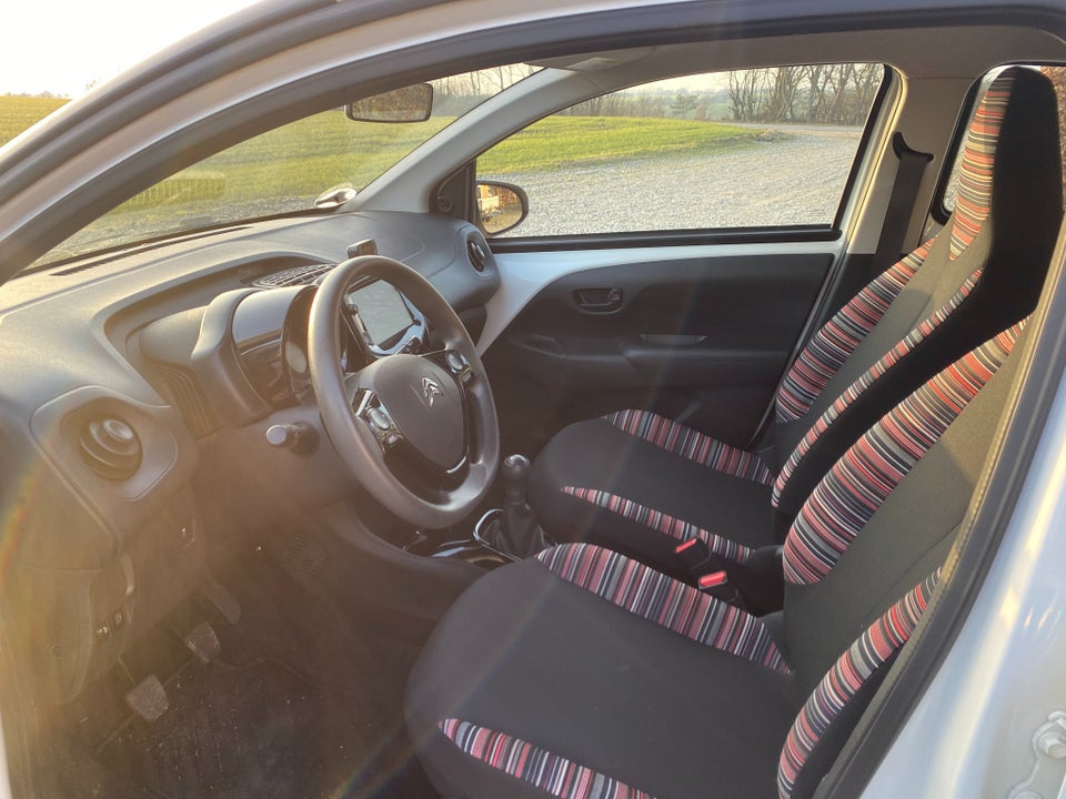 Citroën C1 1,0 VTi Shine 5d