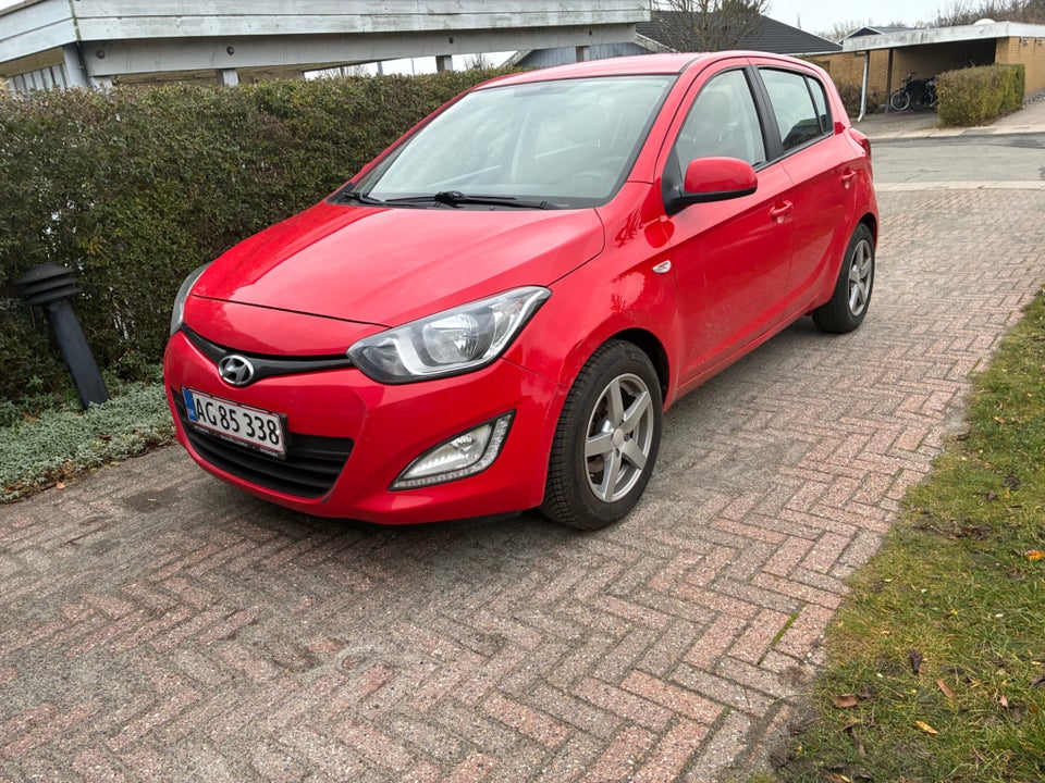 Hyundai i20 1,25 Classic 5d