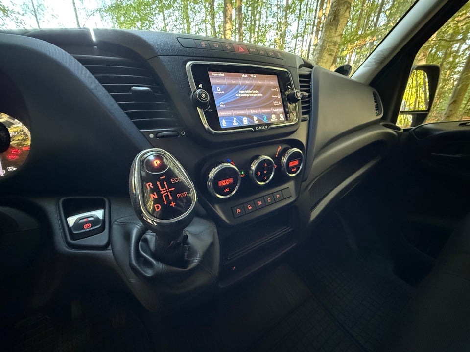 Iveco Daily 3,0 35S21 12m³ Van AG8