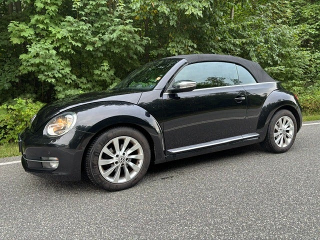 VW The Beetle 1,2 TSi 105 Design Cabriolet 2d