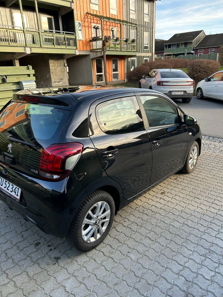 Peugeot 108 1,0 e-VTi 72 Infinity 5d