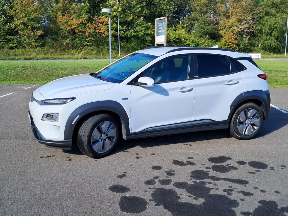 Hyundai Kona 64 EV Premium 5d