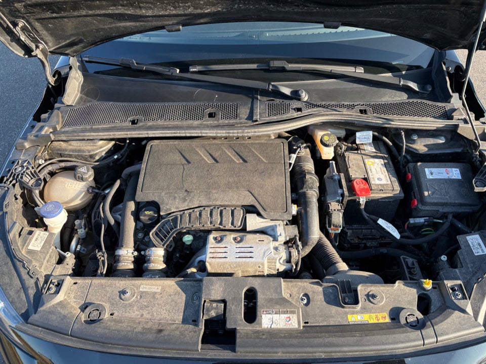 Peugeot 208 1,2 PureTech 100 Allure+ 5d