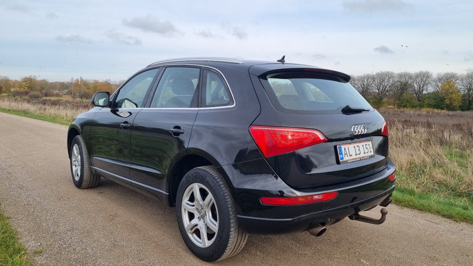 Audi Q5 3,2 FSi quattro S-tr. 5d