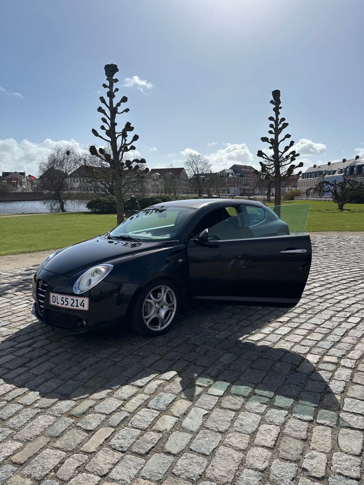 Alfa Romeo MiTo 1,4 TB 155 Progression 3d